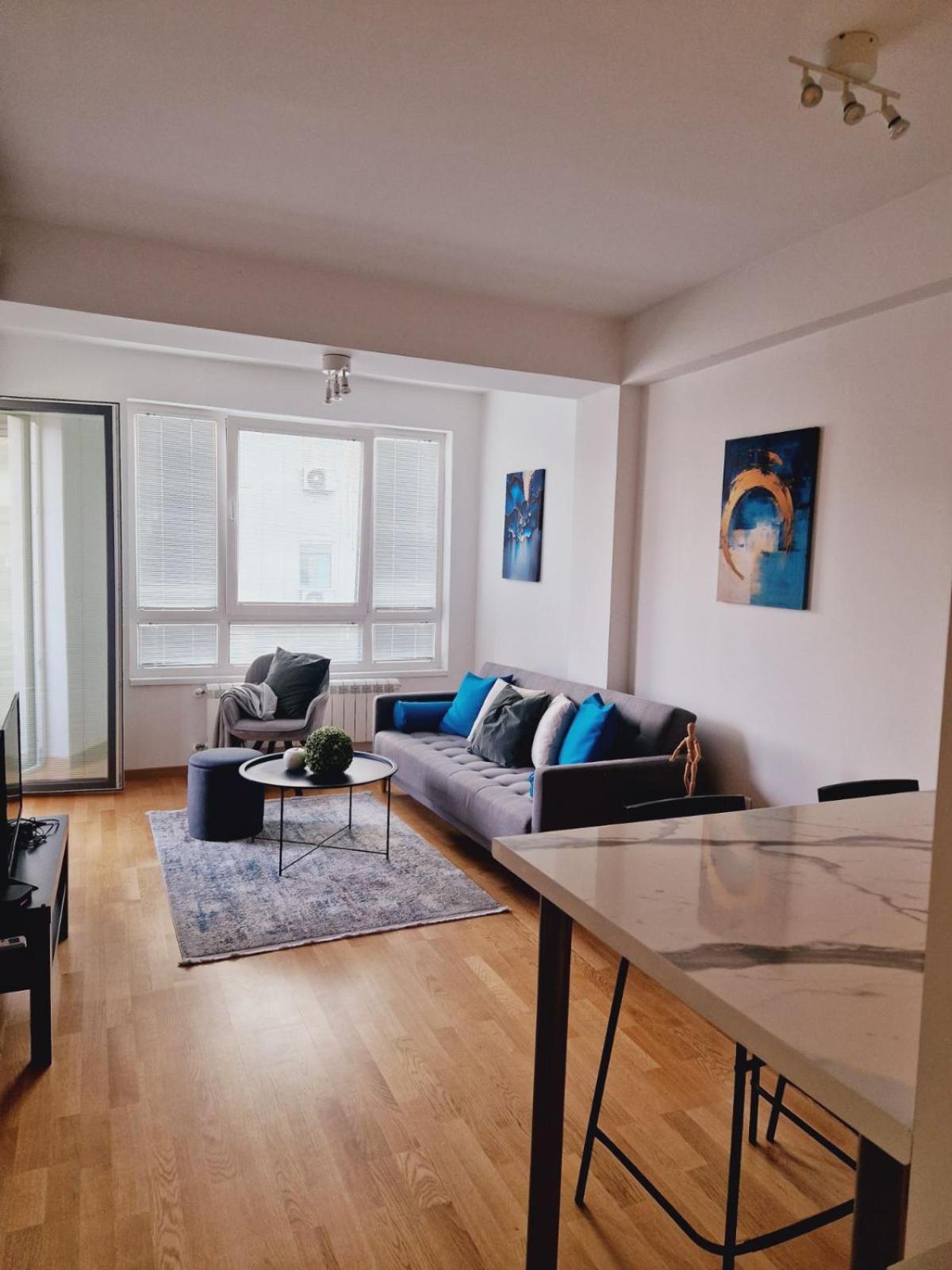 Kamche Lux Apartment Скопие Екстериор снимка
