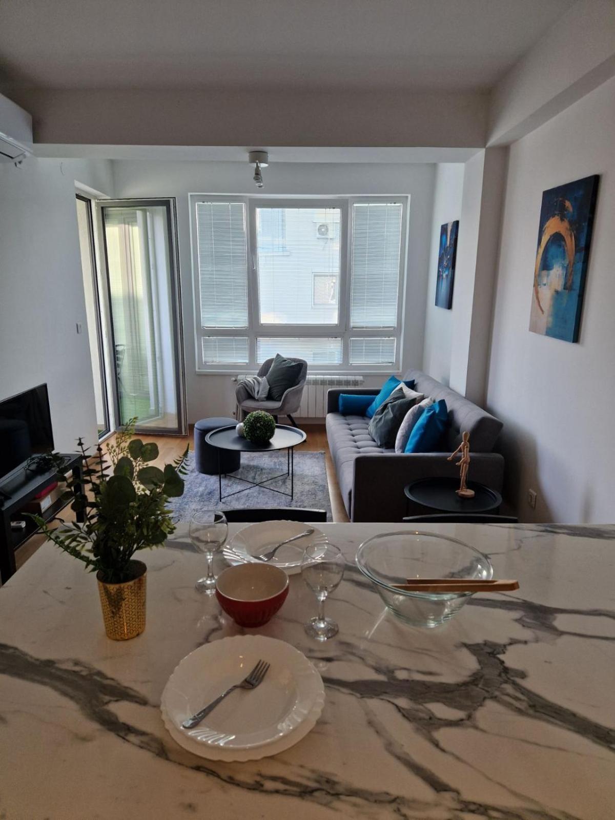 Kamche Lux Apartment Скопие Екстериор снимка