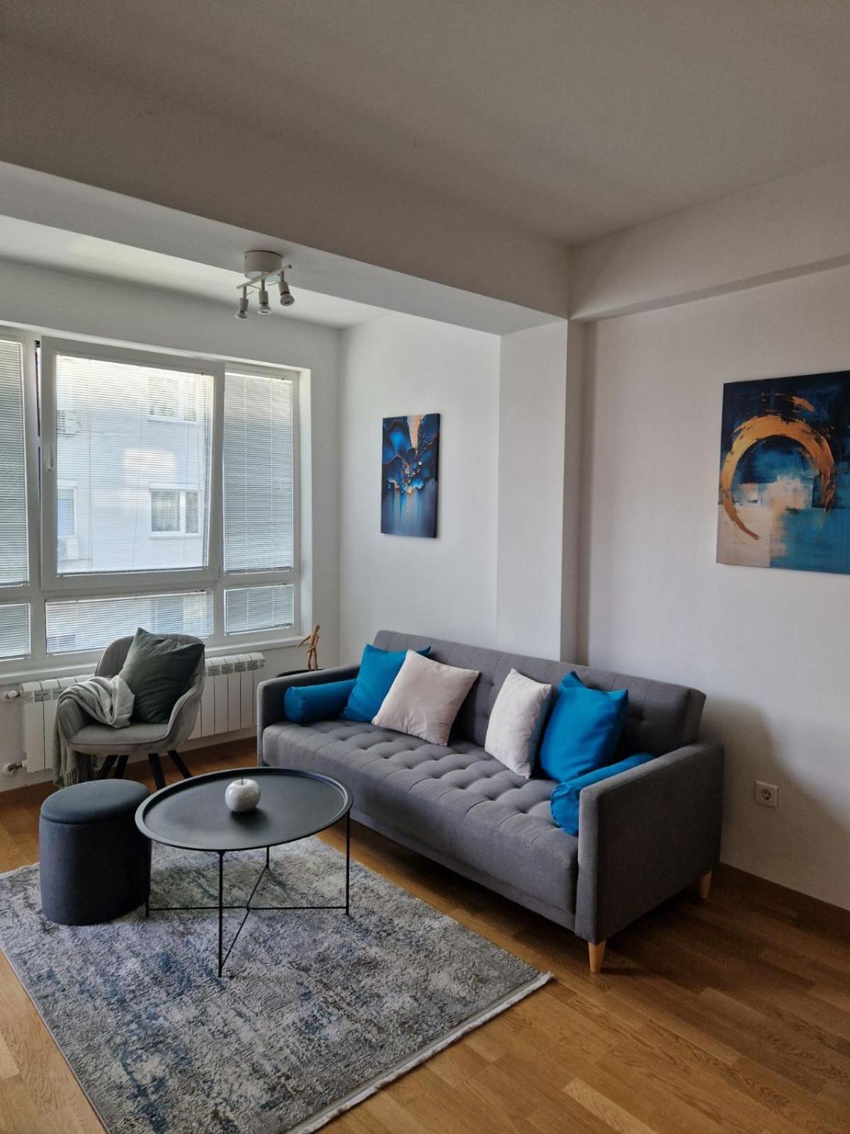 Kamche Lux Apartment Скопие Екстериор снимка